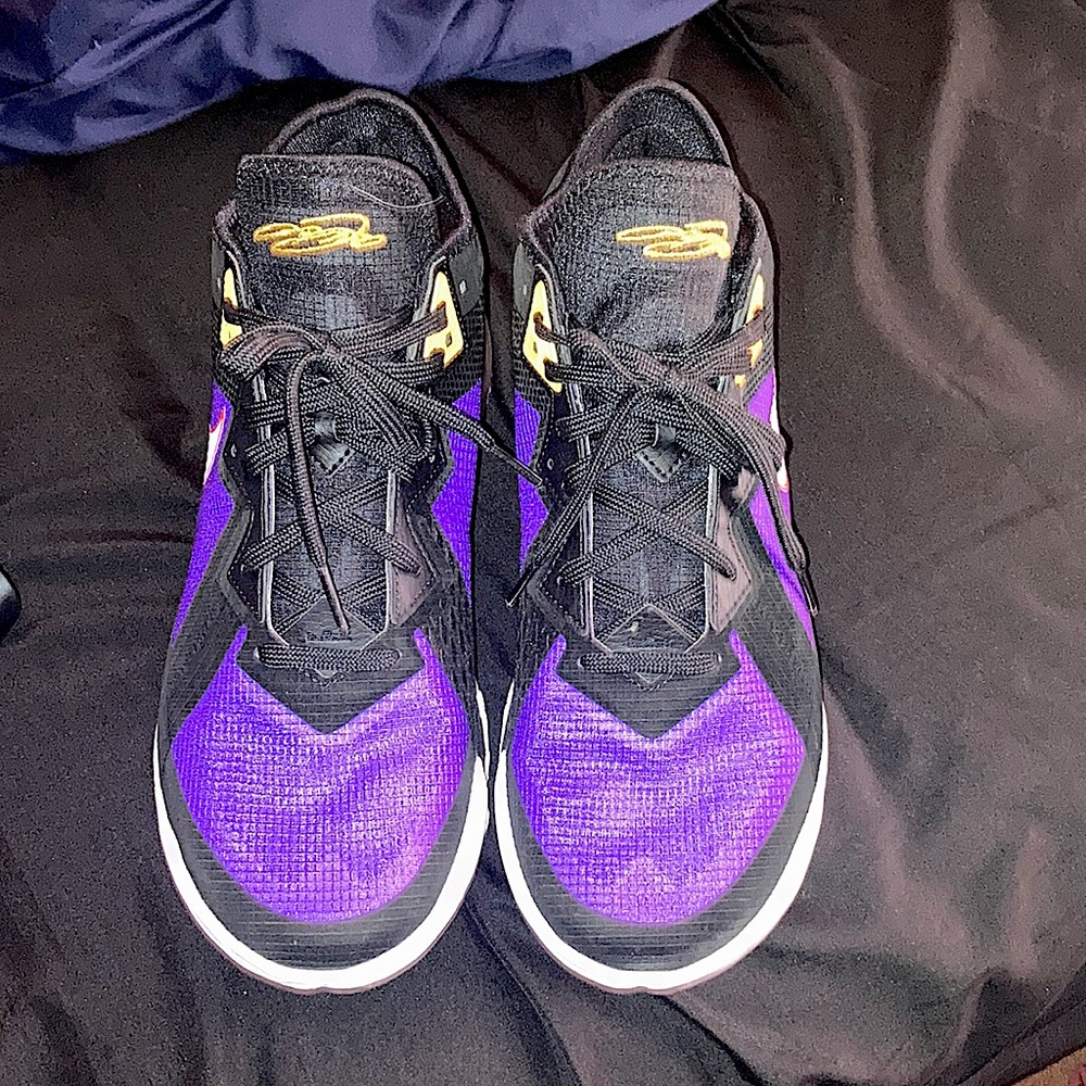 Nike Zoom Lebron 18 Low Top Sneakers. Lakers colors
